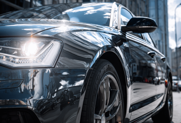Benefícios do Insulfilm Automotivo: Conforto, Proteção e Estilo
