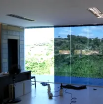 Película para redução de luminosidade em escritórios e residências em BH
